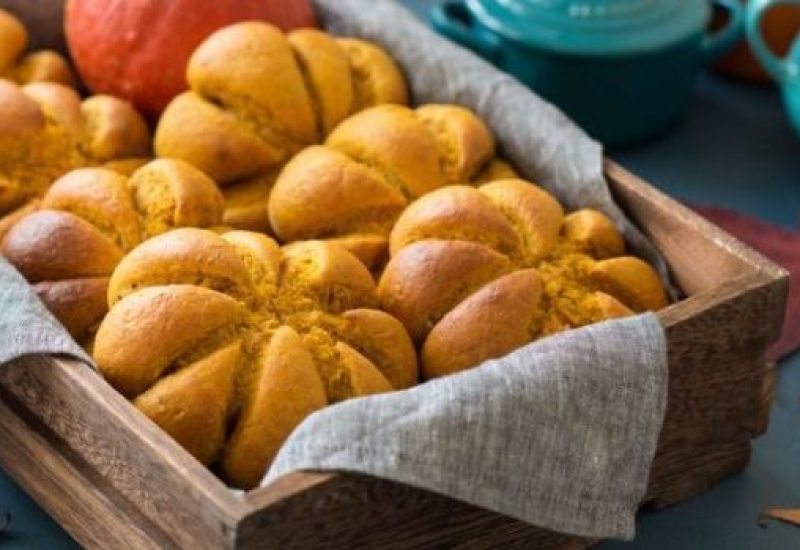 Pumpkin Bread Rolls Recipe