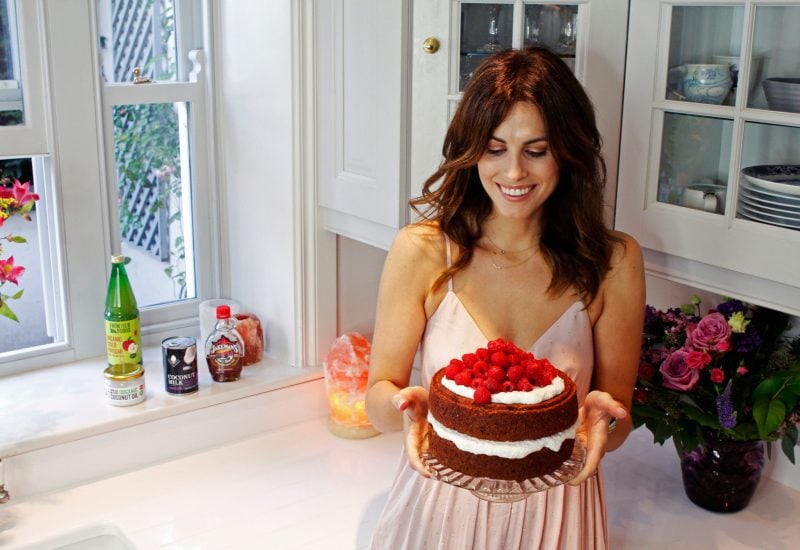 Holly White x Frontier Foods - World Vegan Day - Dairy-Free Red Velvet Cake 3