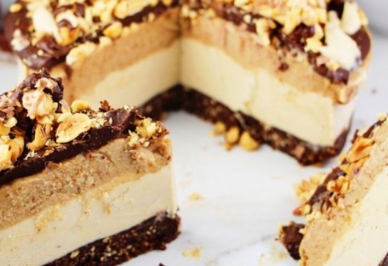 Raw Snickers Cheesecake The Goodfood Goddess