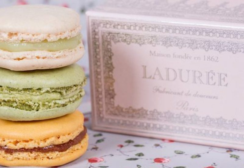Ladurée Free Macaron