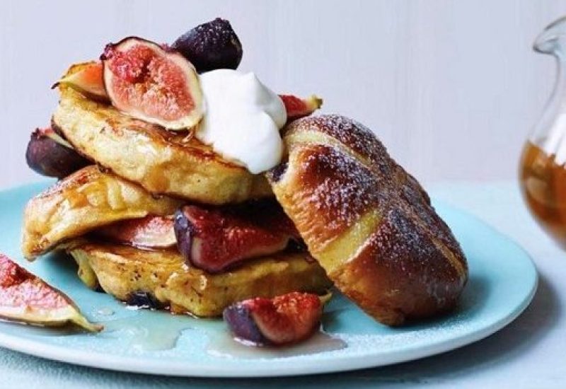M&S Hot cross bun pain perdu