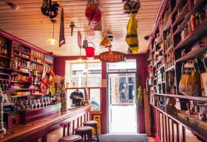 Marys Bar