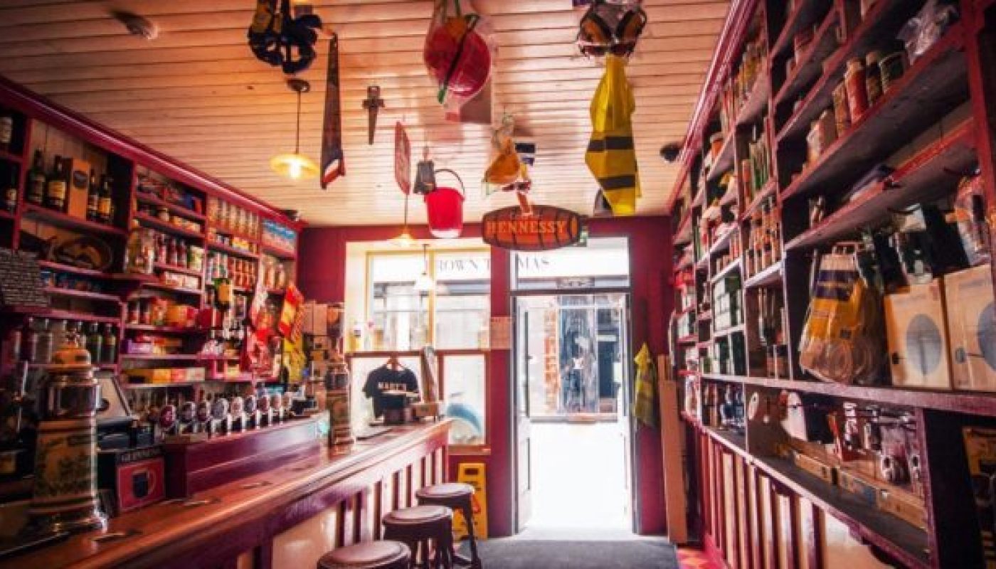 Marys Bar