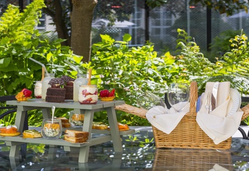 Garden Room Picnic