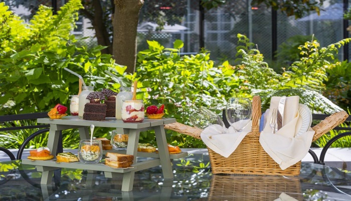 Garden Room Picnic