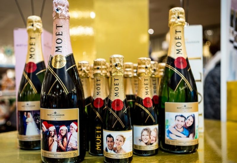 Moet 9