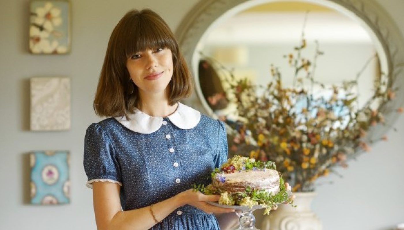 Naomi Ni Chathain Naomi Bakes