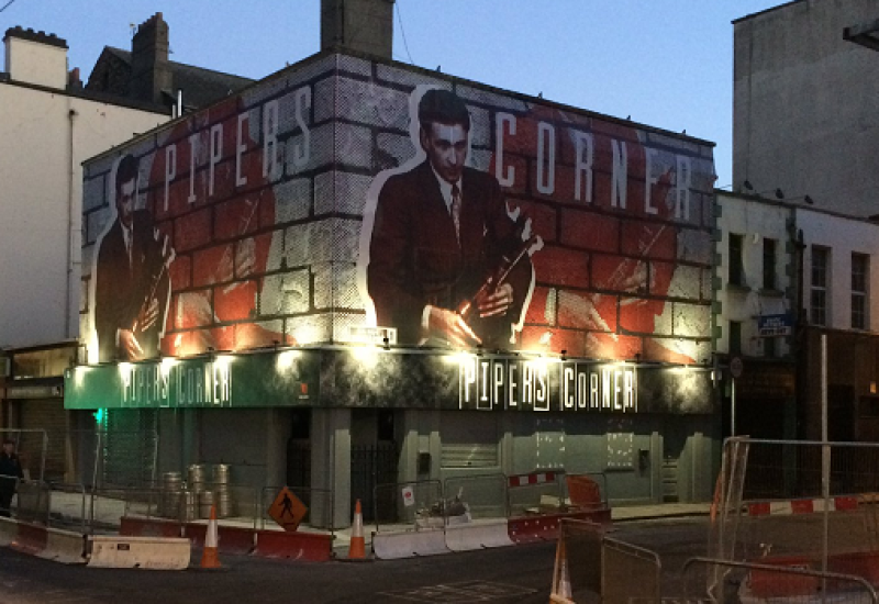 New Trad Bar Piper's Corner Has Just Opened on Marlborough Street