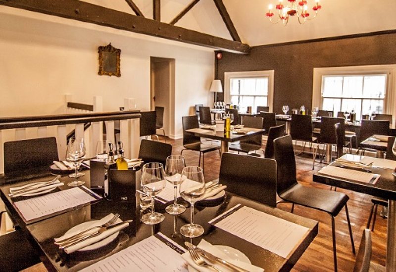 No5 Vinoteca's Take on the Bottomless Brunch: Tito's Handmade Vodka and more