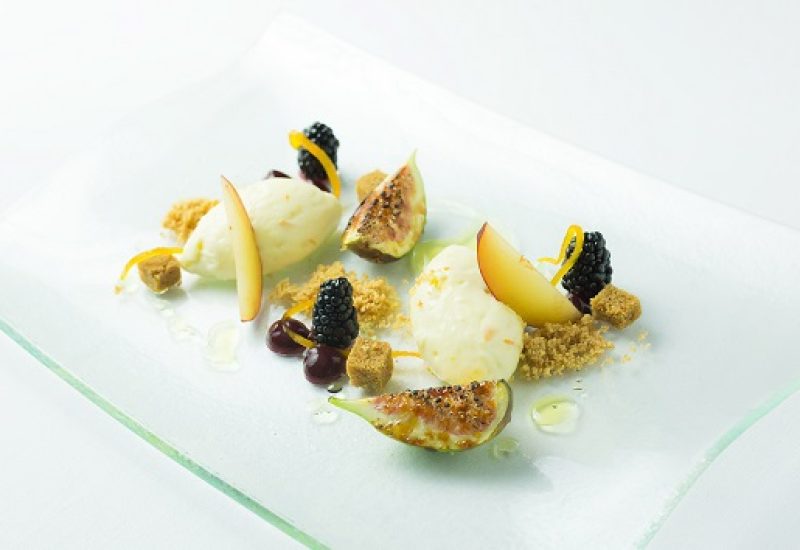 Orange cheesecake recipe with glazed figs