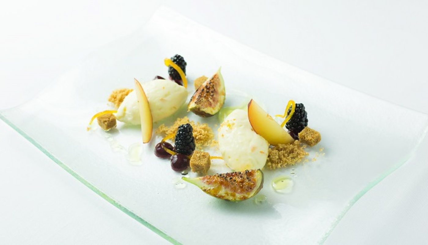 Orange cheesecake recipe with glazed figs