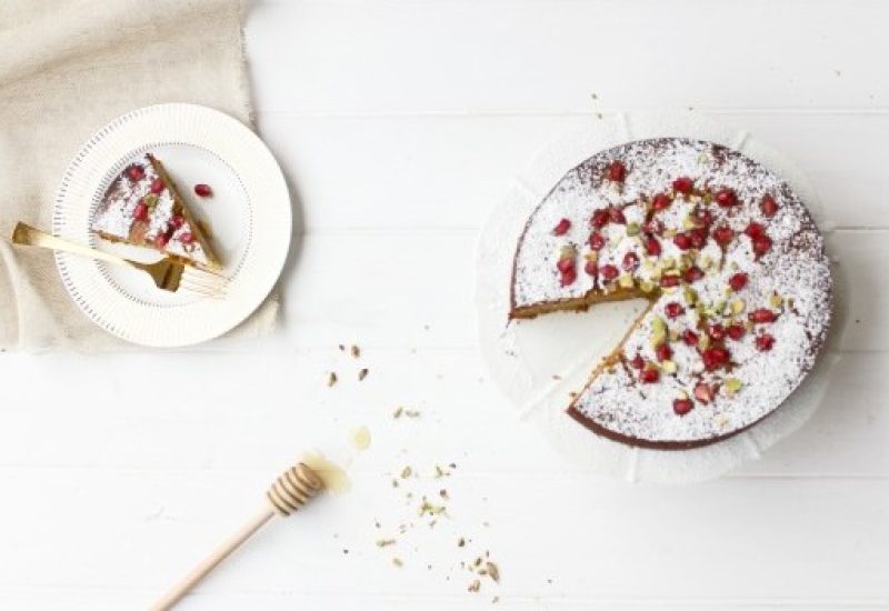 Pistachio honey cake