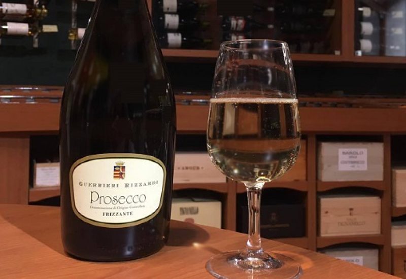 Wine of the Week from O’Briens: Rizzardi Frizzante Prosecco