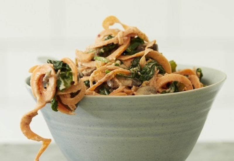 SWEET POTATO NOODLES RECIPE WITH A CREAMY PEANUT SATAY SAUCE - HIGH