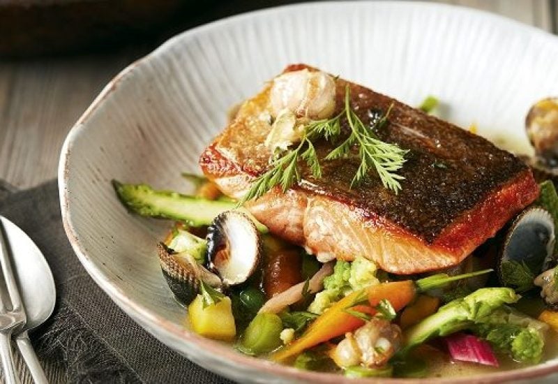 sea-trout-with-clams