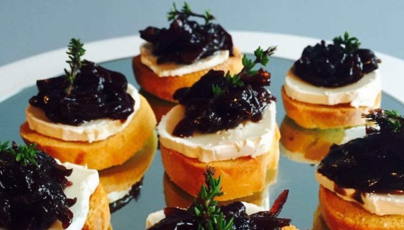 Siucra Goats Cheese Crostini with Red Onion Marmalade