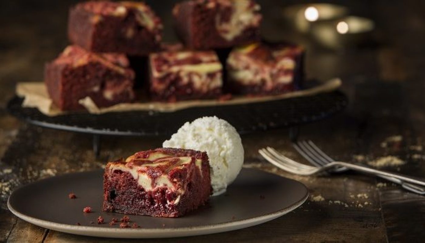 Siucra Red Velvet Swirled Chocolate Brownies recipe