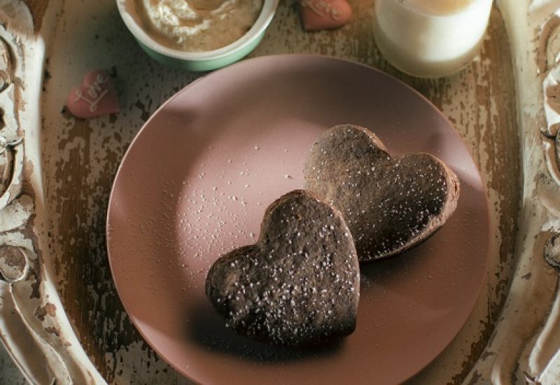 Siúcra & Catherine Fulvio Orange Chocolate Shortbread Hearts Recipe with a Rum Dip