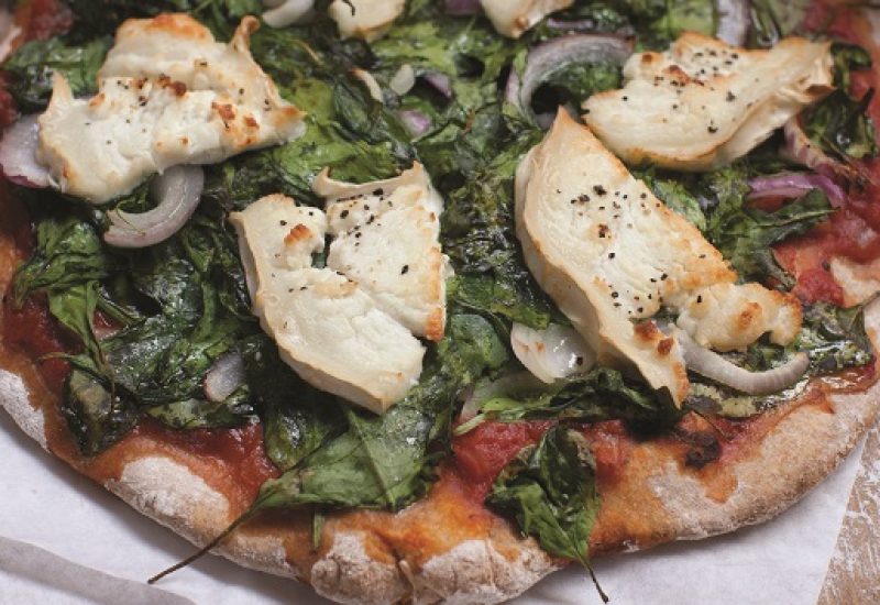 Spinach, Red Onion and Goat’s cheese Pizza recipe