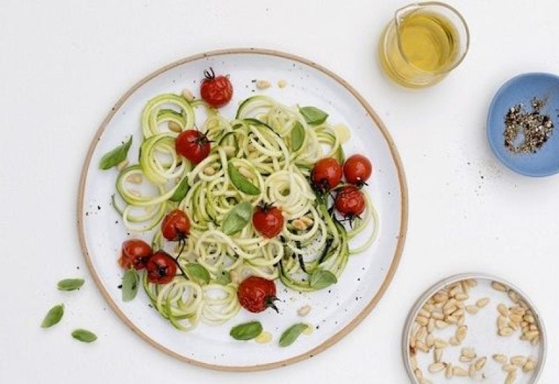 Spiralised courgette with slow roasted tomatoes & garlic