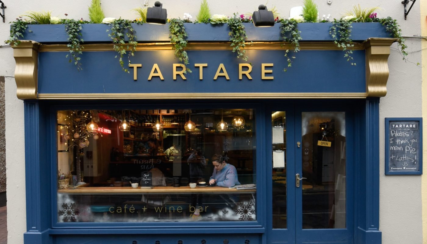 A Special Valentines Menu From Tartare Cafe + Wine Bar