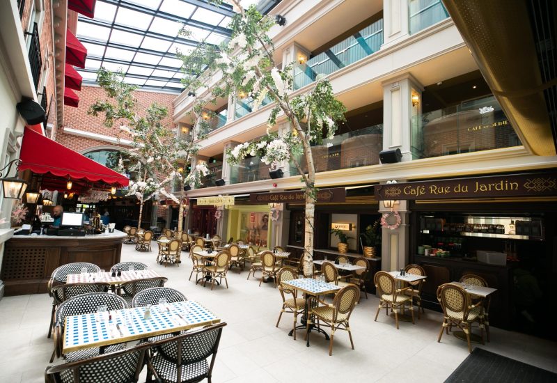 The Whispering Angel Rosé Garden At Cafe En Seine