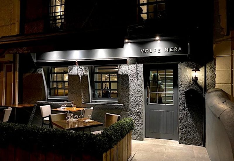 Volpe-Nera-Exterior-edit