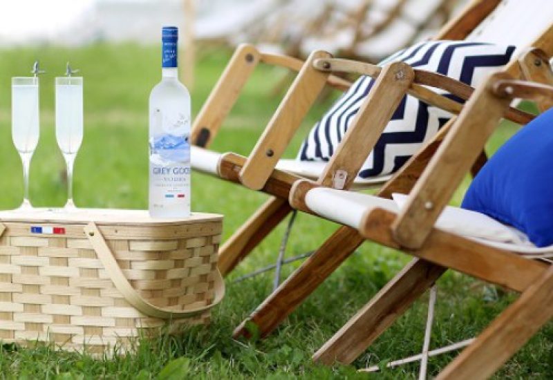 Win a Grey Goose Luxury Hamper and Le Fizz Flutes for a Perfect Valentines Day Drink