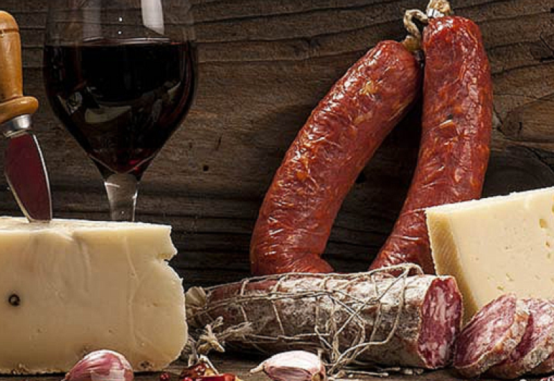 This French Wine Evening at Piglet Wine Bar is the Perfect Excuse for a Delicious Soirée