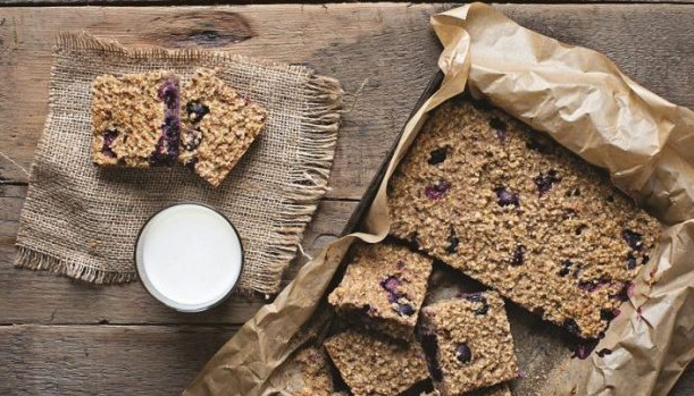 baked berry squares