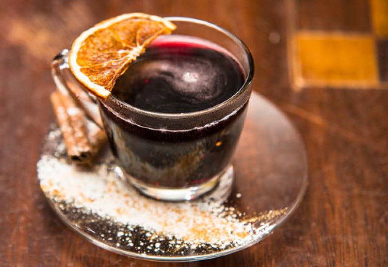 This Dublin Bar is Making the Loveliest Mulled Wine you'll Taste this Christmas