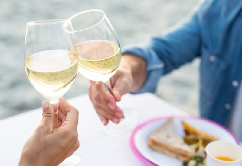 Embrace Albariño - The Zesty, Fruity Bottles to Drink Right Now