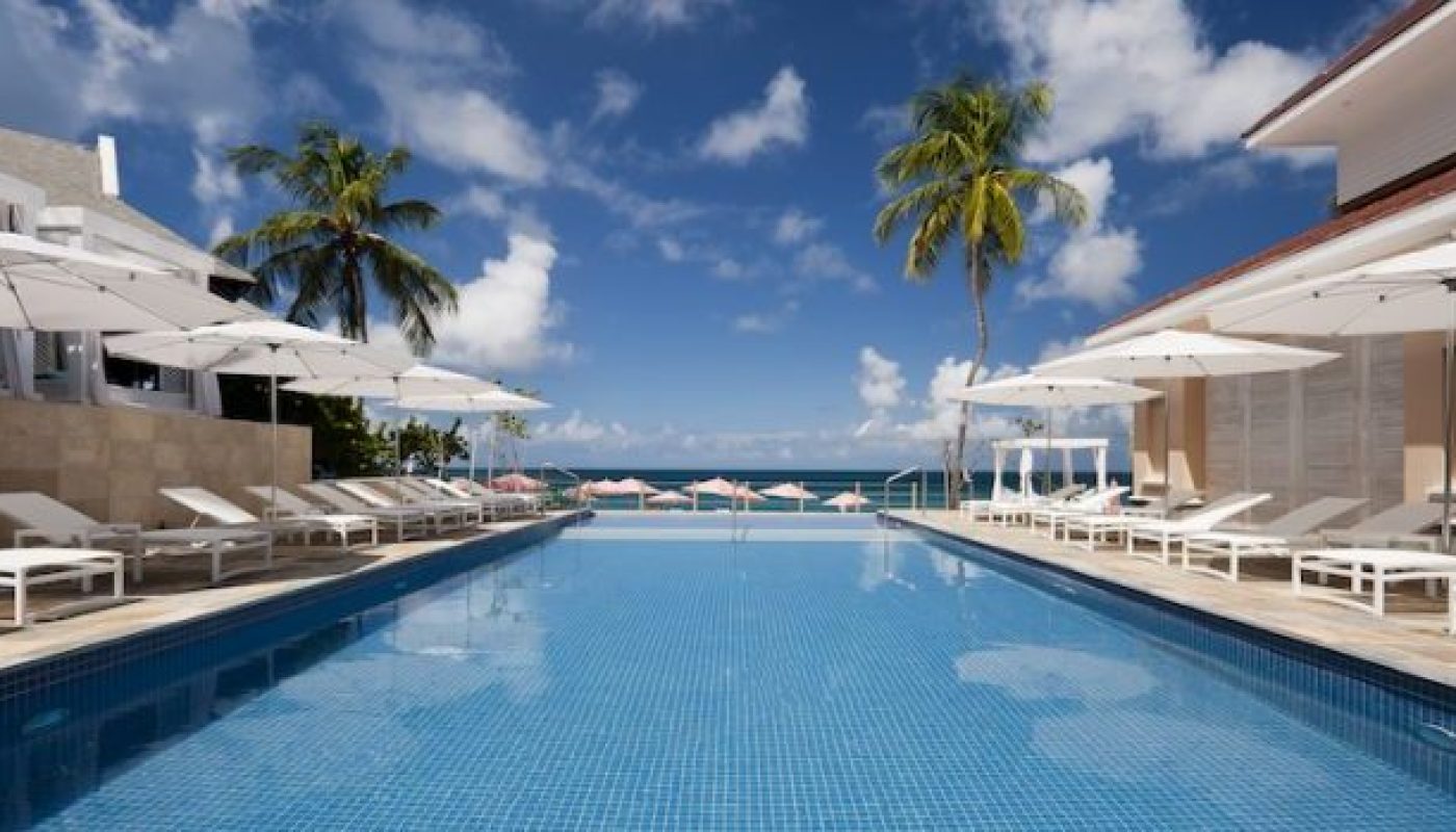 infinity pool body holiady tropical sky
