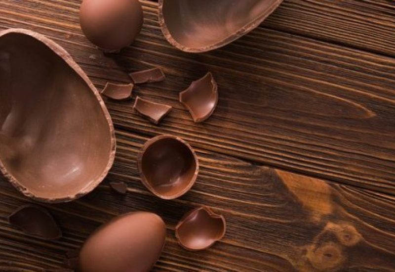 Gin And Elderflower Easter Egg
