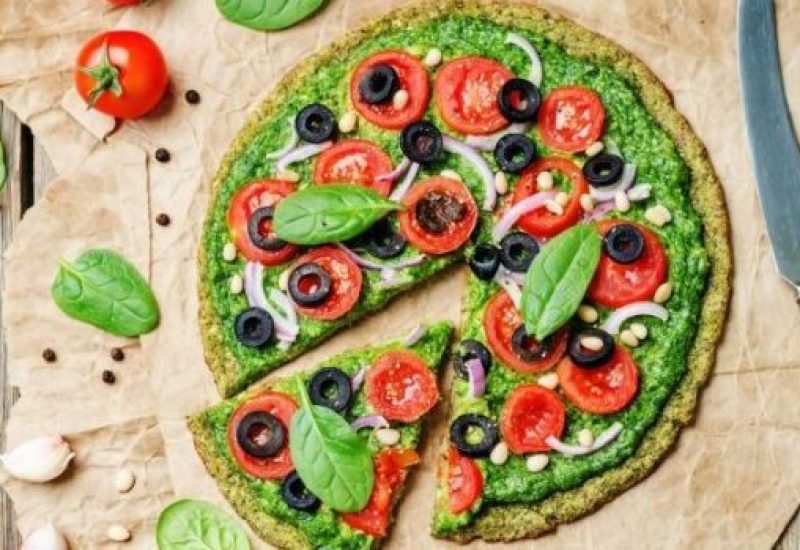 vegan broccoli zucchini pizza crust with vegetables