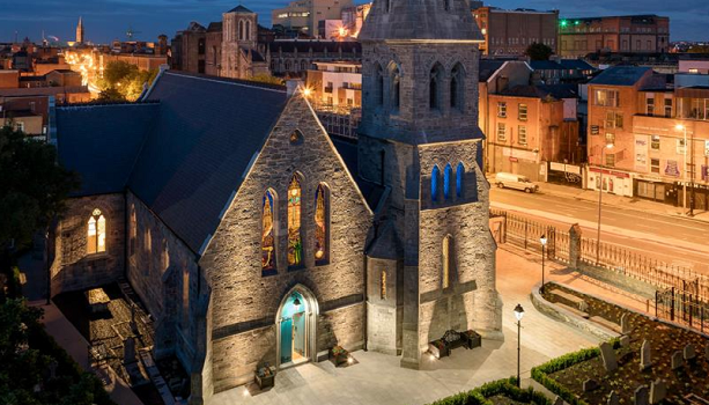 An Evening of Whiskey and Storytelling for Saints and Sinners is Coming to the Pearse Lyons Distillery