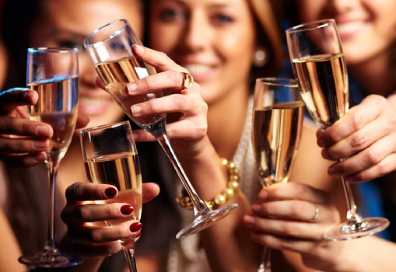 prosecco sparkling saturday