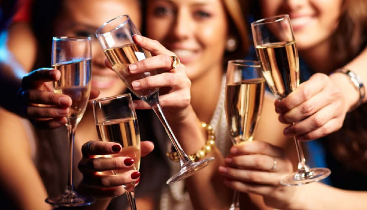 prosecco sparkling saturday