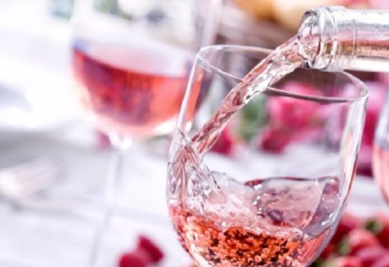rose-pour