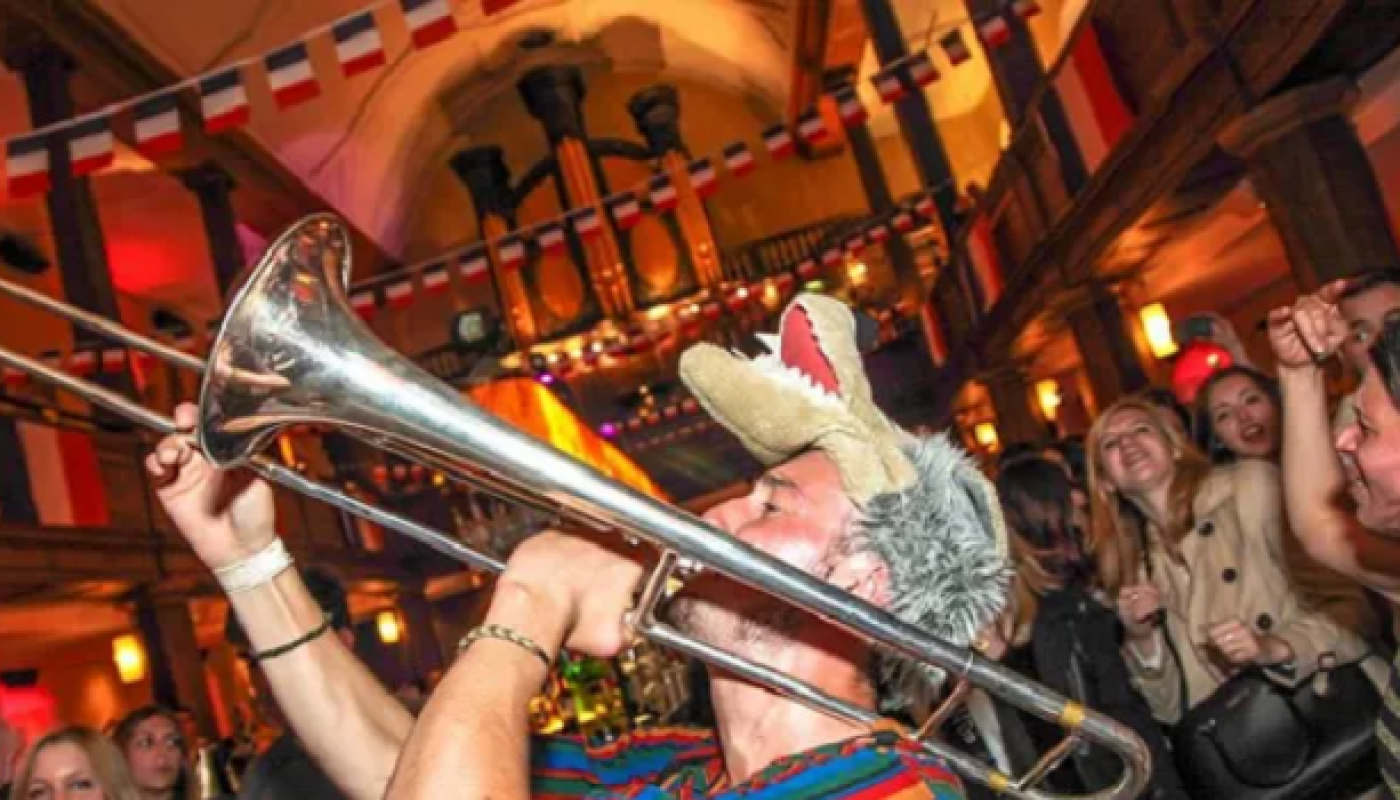 A Masquarade Party with a French Accent is Coming to this Cool City Centre Bar