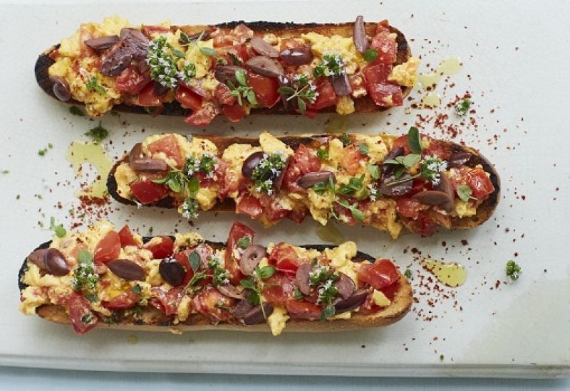tomato toast scrambled eggs recipe