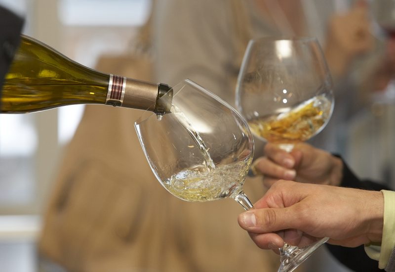 wine-pouring-2-glasses
